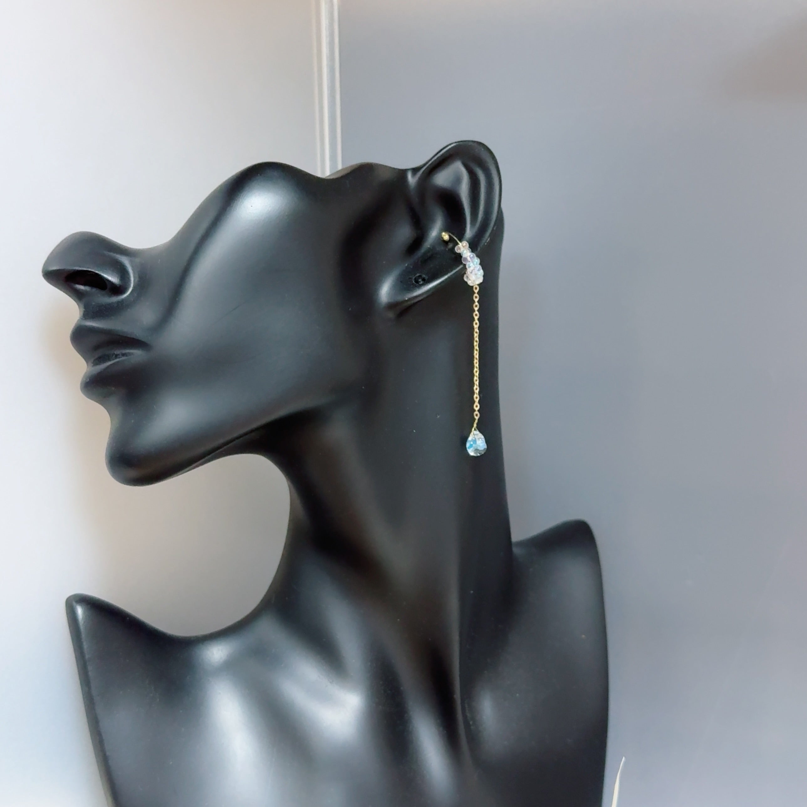 アメリカンビーズイヤーカフ｜TIROL（チロル）