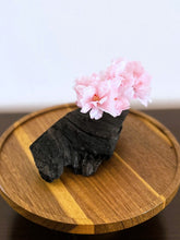 画像をギャラリービューアに読み込む, 夢を紡ぐ桜：炭オブジェ｜櫂の炭（カイノスミ）
