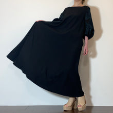 画像をギャラリービューアに読み込む, 着物リメイク　バルーン袖のフレアワンピース｜komomo（コモモ）
