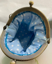 画像をギャラリービューアに読み込む, マーブルブルーがま口ミニポーチ｜M&#39;S  CROCHET（エムズクロシェット）
