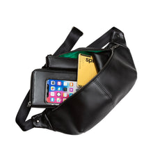 画像をギャラリービューアに読み込む, Tajima Cowhide　ボディーバッグ｜D.L.P.（ディーエルピー）
