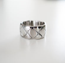 画像をギャラリービューアに読み込む, f Crash Stainless Ring｜F JewelryProducts（エフジュエリープロダクツ）
