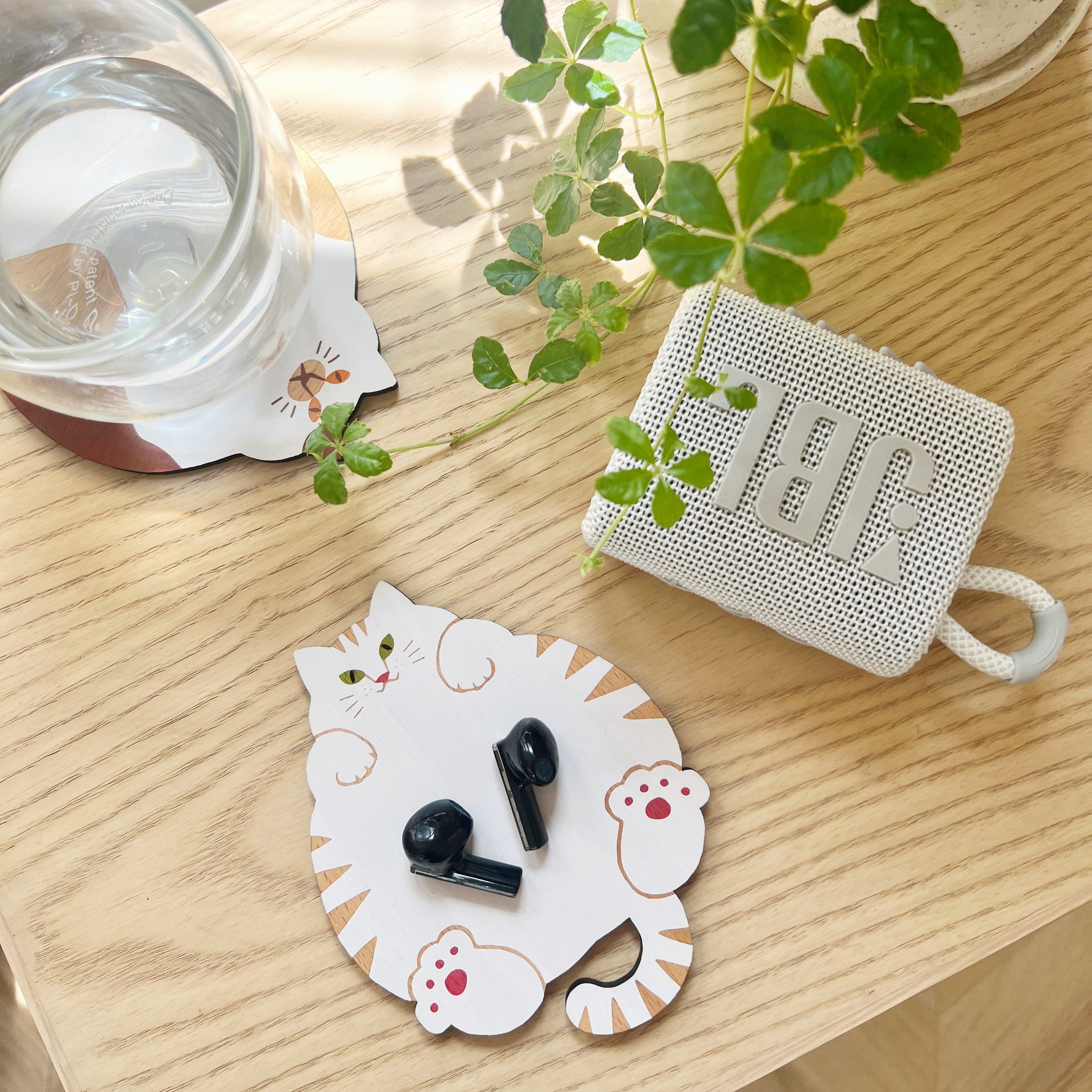 木製コースター・猫雑貨【ねこまみれ 腹見せ】春ギフト｜Ten＆O Art+ 