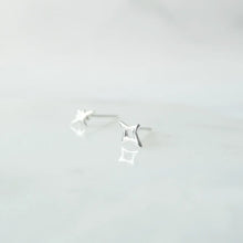 画像をギャラリービューアに読み込む, アシンメトリースター スタッドピアス（シルバー925）｜SMUK（スムーク）
