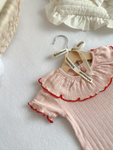 画像をギャラリービューアに読み込む, 【Strawberry latte】 -Ruffly cotton rompers｜Bébémoose （ベベムース）
