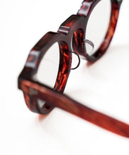 画像をギャラリービューアに読み込む, VINTAGE MATERIAL EYEWEAR “CROWNPANTO” by CELLULOID｜CTHY（シティ）
