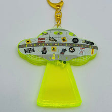 画像をギャラリービューアに読み込む, エイリアンマザーシップキーリング｜PINEMA（ピネマ）
