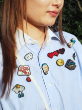 画像をギャラリービューアに読み込む, 刺繍ブローチ / lazy day No.2｜studio bansoko（スタジオバンソウコウ）
