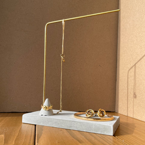 Ike. アクセサリースタンド｜Ike.（イケドット）