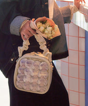 画像をギャラリービューアに読み込む, ギャザーハンドルバッグ（off white）｜MARSLY（マーズリー）
