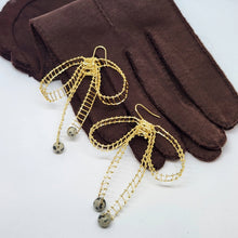 画像をギャラリービューアに読み込む, Ladder ribbon｜neko（ネコ）
