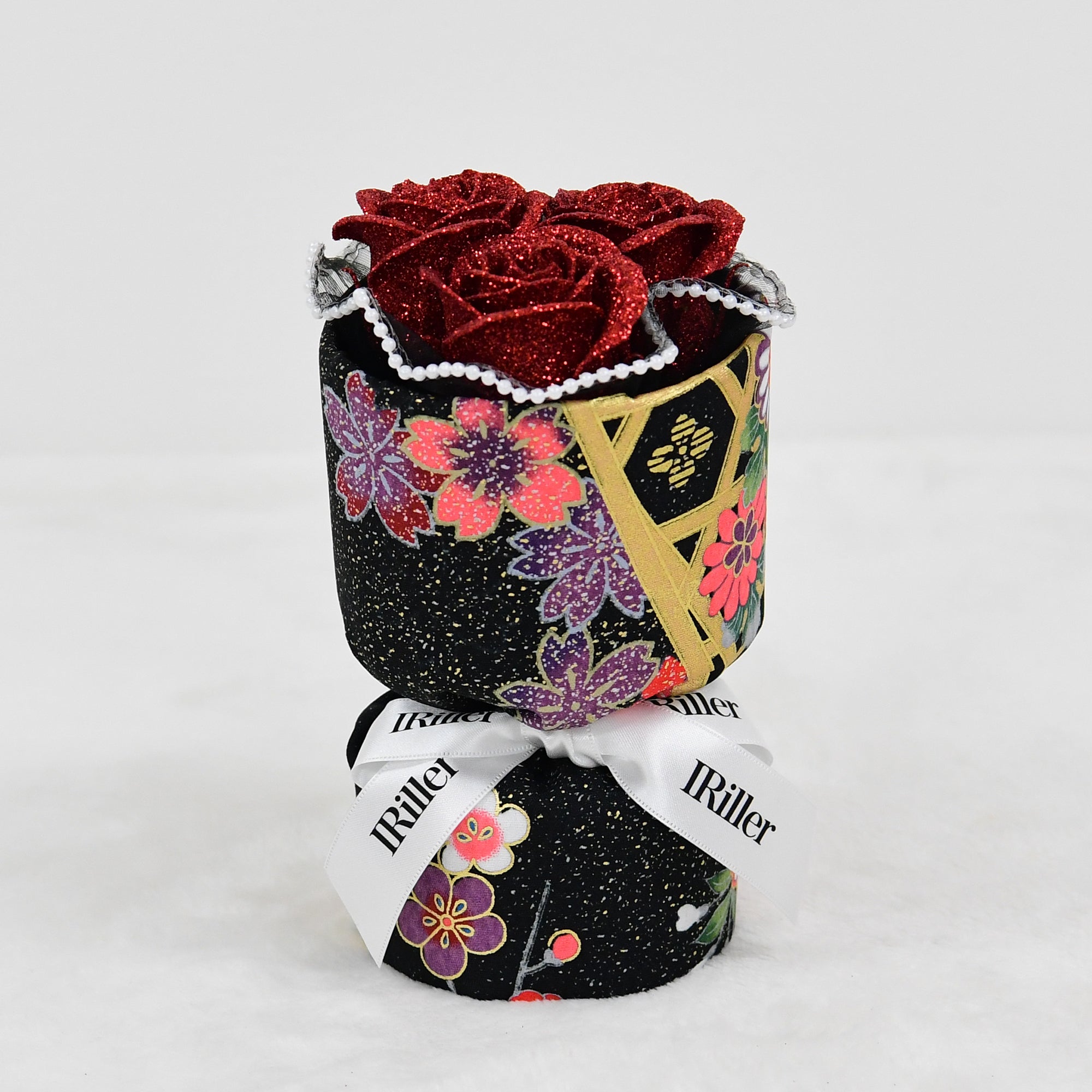 着物ブーケ 凛花宵〈赤バラ3本〉｜日本製グリッターローズ｜IRiller（アイリエ）
