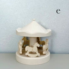 画像をギャラリービューアに読み込む, メリーゴーランド｜atelier.oto（アトリエオト）
