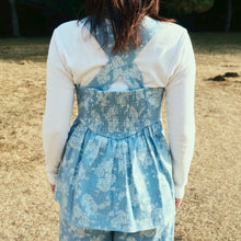 画像をギャラリービューアに読み込む, Back Cross Design Top｜BLOOMING CHARM（ブルーミングチャーム）
