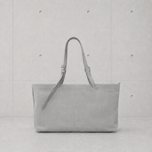 画像をギャラリービューアに読み込む, Wide Tote / Mist Gray｜MahL（マール）
