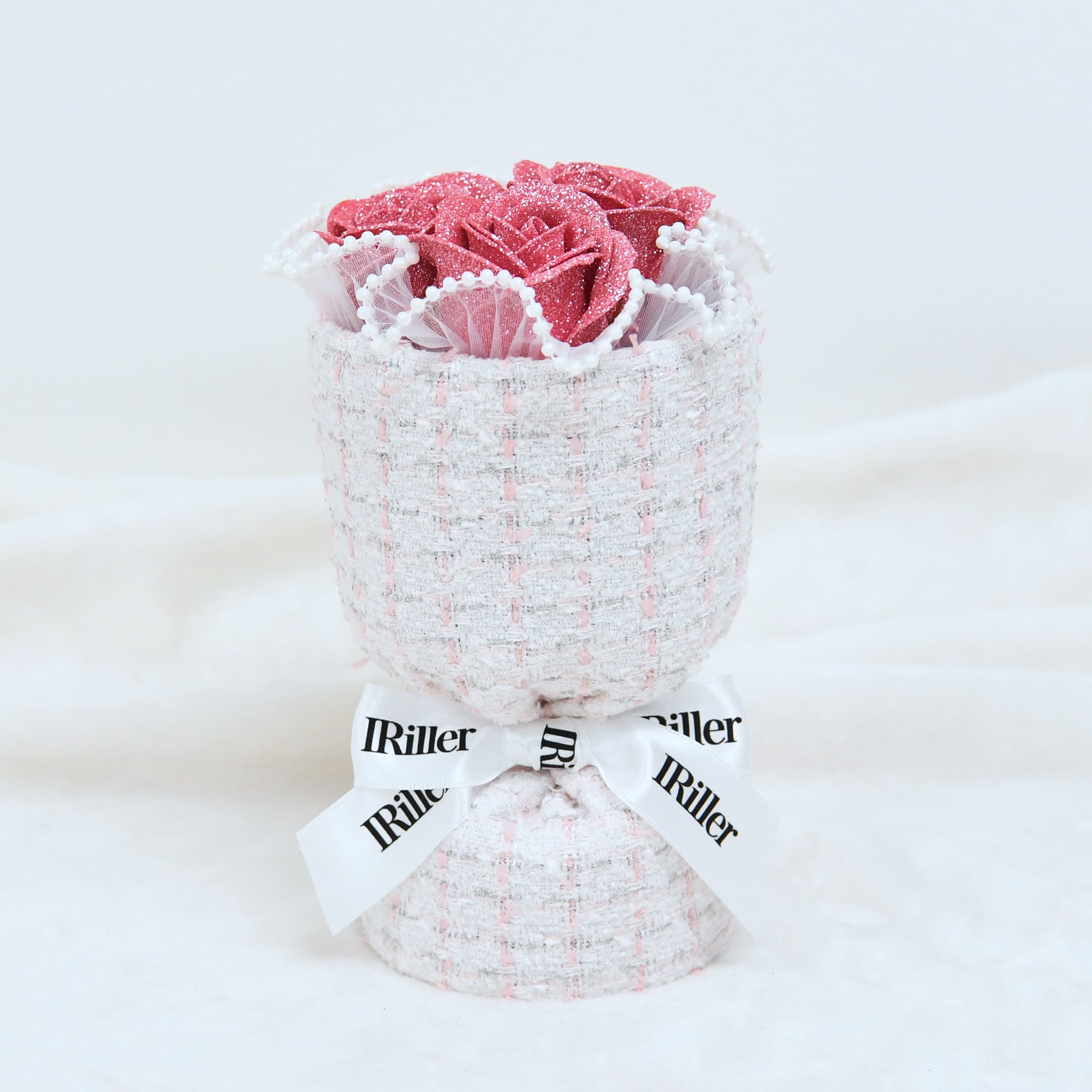 尾州プティツイードブーケ 桃雫〈ピンクバラ3本〉｜日本製グリッターローズ｜IRiller（アイリエ）