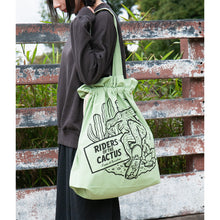 画像をギャラリービューアに読み込む, ビッグマルシェバッグ０4　ライダース・オブ・ザ・カクタス｜DAILYCHOP DESIGN STORE（デイリーチョップデザインストア）
