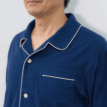 画像をギャラリービューアに読み込む, 呼吸するパジャマ®（パイピング） 和晒し3重ガーゼ メンズ【OMOTENASHI Selection 2025受賞】｜睡眠てらす（スイミンテラス）
