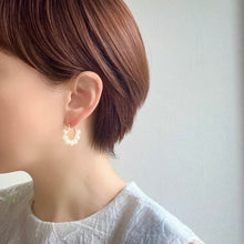 画像をギャラリービューアに読み込む, ひかり・マザーオブパール｜jebi jewelry（ジェビジュエリー）
