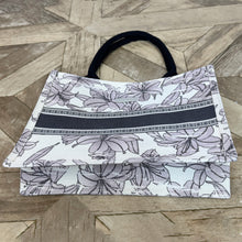 画像をギャラリービューアに読み込む, キャンバスバッグ Lily（リリー） シャビーシック｜FORTUNA Tokyo（フォーチュナトウキョウ）

