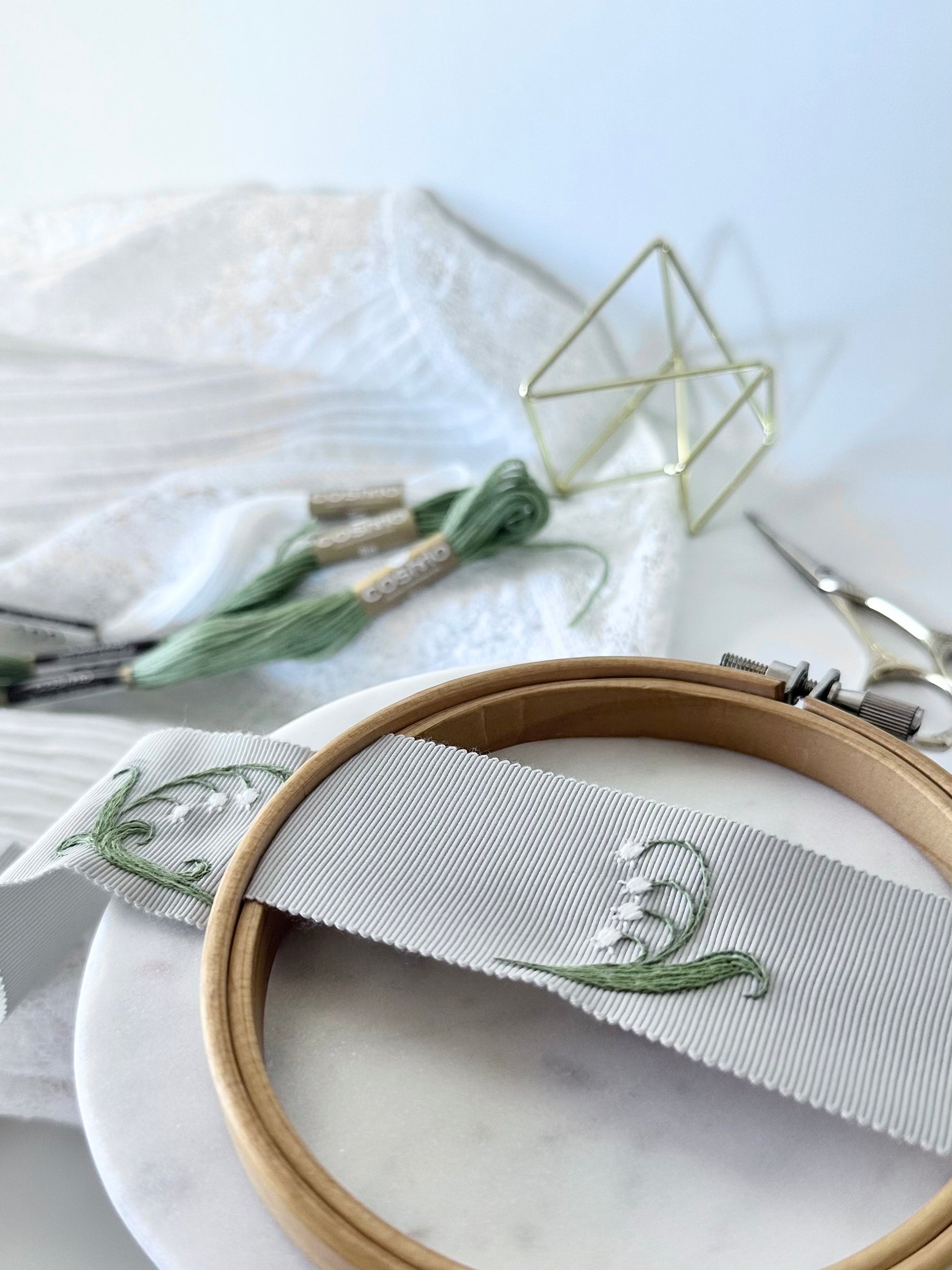 Muguet (スズラン) フランス刺繍 リボンバレッタ｜SUNNY RIBBON 