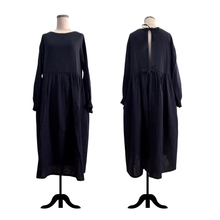 画像をギャラリービューアに読み込む, 割烹着ワンピース　肌触り最高のダブルガーゼ｜かっぽう着屋（カッポウギヤ）
