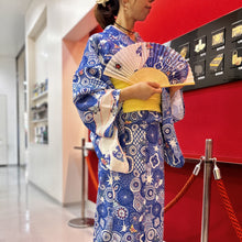 画像をギャラリービューアに読み込む, 扇子【夢見紋】坂川ひかりデザイン 同柄収納袋・化粧箱入｜KUTANI×KIMONO（クタニキモノ）
