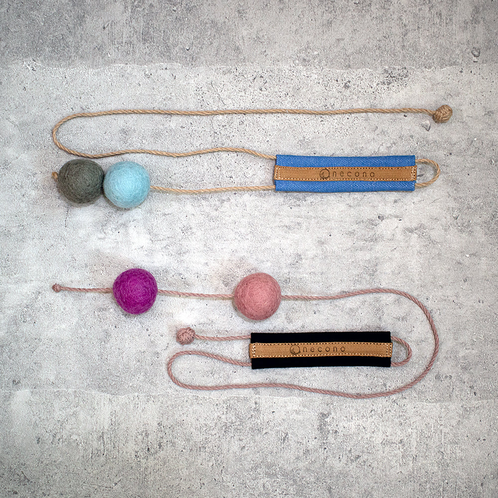 コロコロボールの猫じゃらし ダブルボール DENIM｜necono（ネコノ