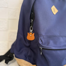 画像をギャラリービューアに読み込む, ジッパータブ（ファスナー引手）（ねこ）｜Leather works Plantago（レザーワークス　プランターゴ）
