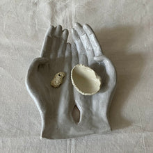 画像をギャラリービューアに読み込む, 掌の海アクセサリー入れ、お香立て｜とうげい hanaga（トウゲイ　ハナガ）
