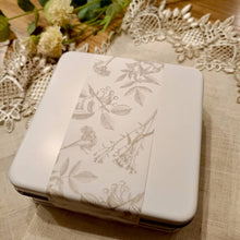 画像をギャラリービューアに読み込む, ウエディング缶｜小さな焼き菓子店　翠星（チイサナヤキガシテン　スイセイ）
