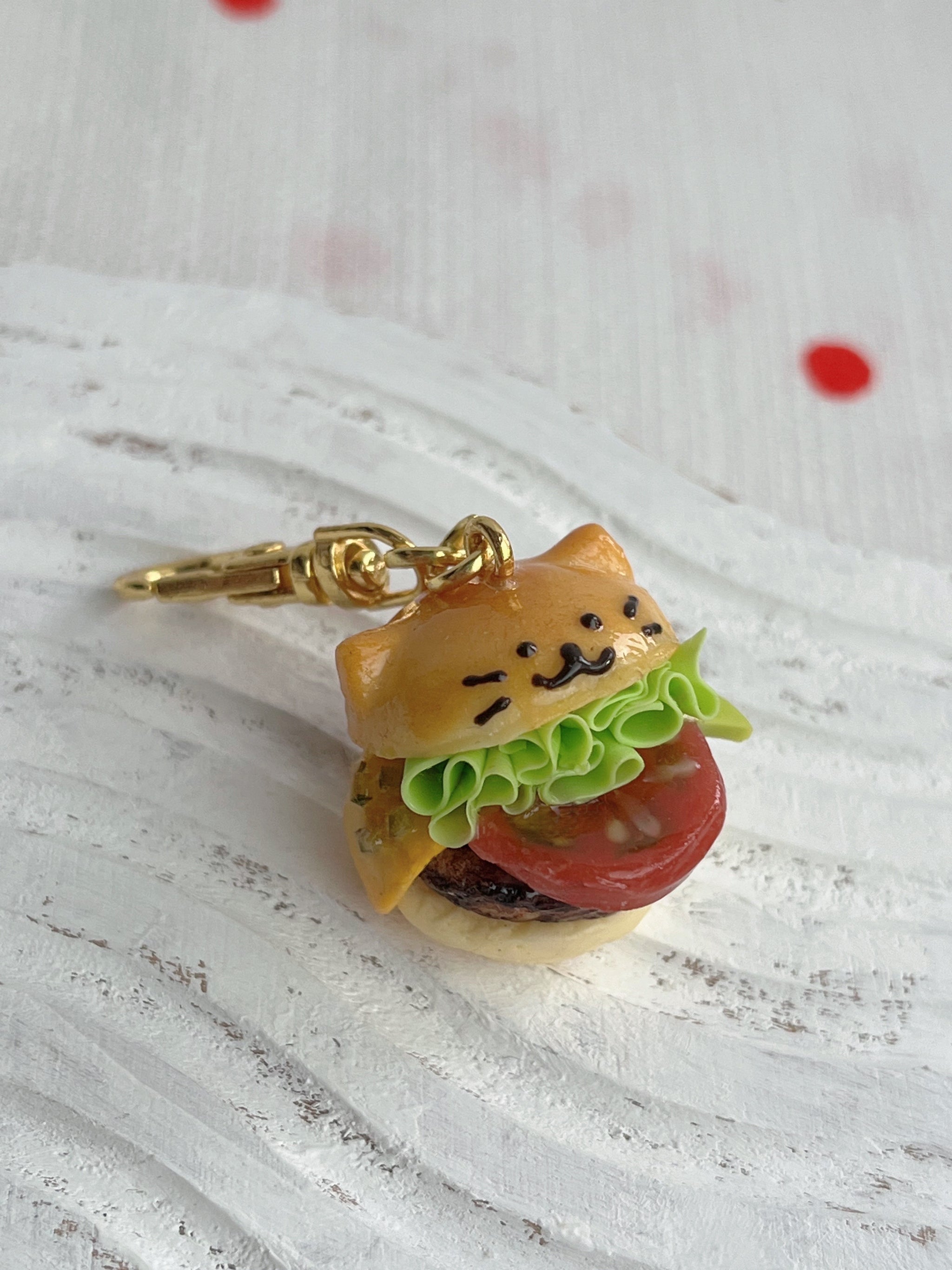 チェシャ猫♥️ハンバーガー　M ねこハンバーガー｜mh-mignon（エムエイチミニョン