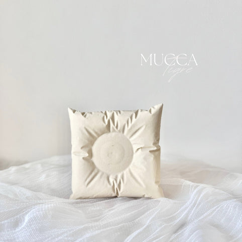 Mucca x Tigre Pillow -Beige｜Mucca x Tigre（ムッカティーグレ）