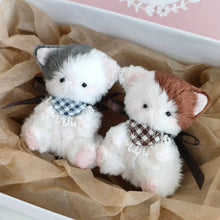 画像をギャラリービューアに読み込む, 手縫いの小さなぬいぐるみ｜こねこの双子ちゃん① BOX付｜spoon friends（スプーンフレンズ）
