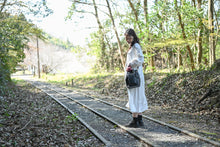 画像をギャラリービューアに読み込む, 巾着型ショルダーバッグ｜SALASANA（サラサナ）
