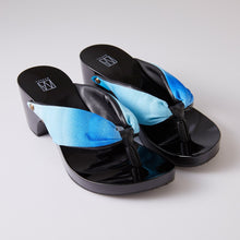 画像をギャラリービューアに読み込む, 丹後ブルーヒール下駄：6.5cmヒール｜MANAKA（マナカ）
