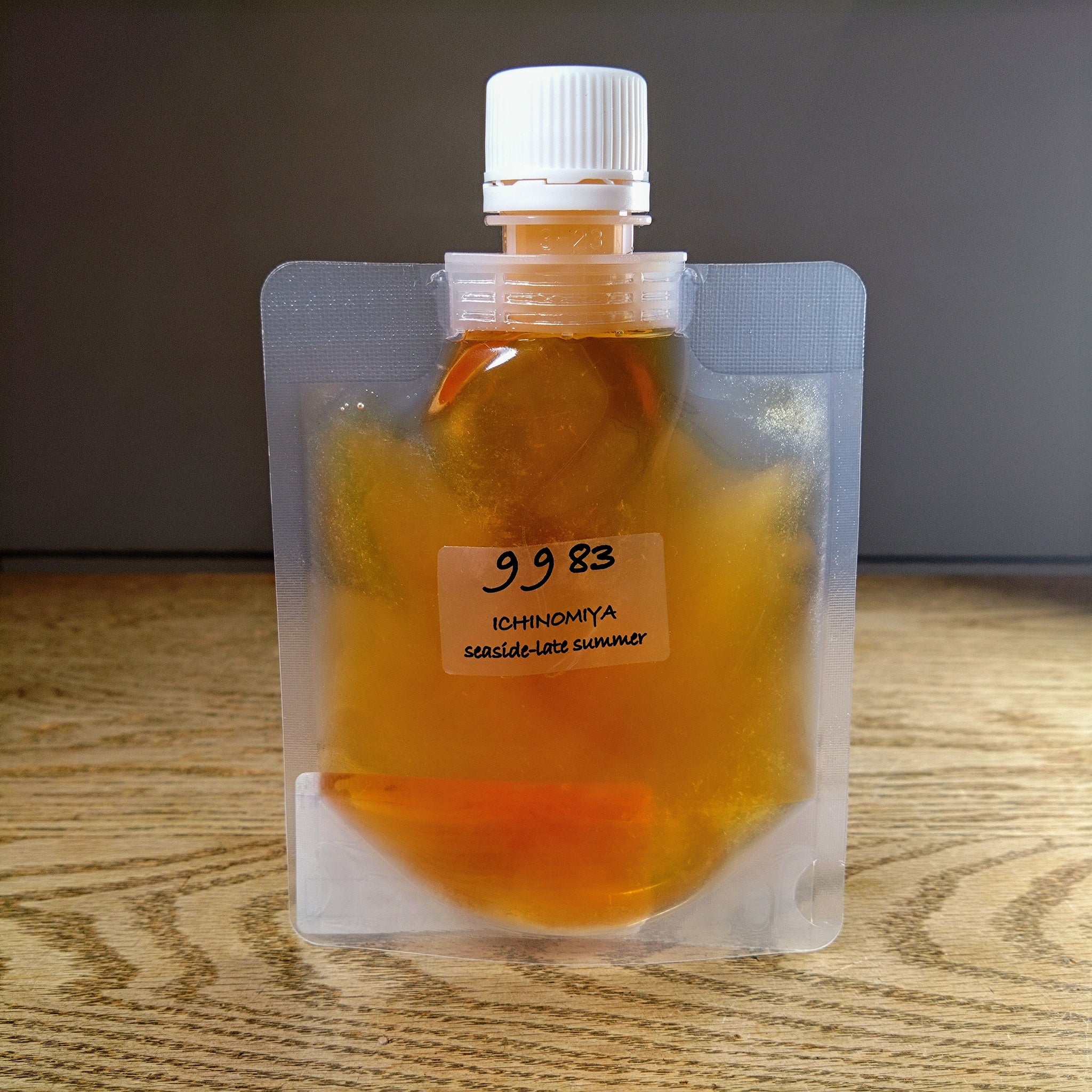 一宮町の海辺 晩夏採れ百花蜜 [ビニールパウチ タイプ]｜九十九里