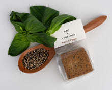 画像をギャラリービューアに読み込む, 米粉のバジル&amp;ペッパークッキー(5枚入り)｜NOT A VEGELOSS（ノットアベジロス）
