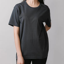 画像をギャラリービューアに読み込む, Curefilo　Unisex　クルーネック　Tシャツ 　ベージュ　&lt;W246-82005-200&gt;｜SHIMEY.（シメイ）
