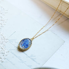 画像をギャラリービューアに読み込む, Vintage blue glass cabochon nacklace｜if(innocent freedom)（イフ　イノセントフリーダム）
