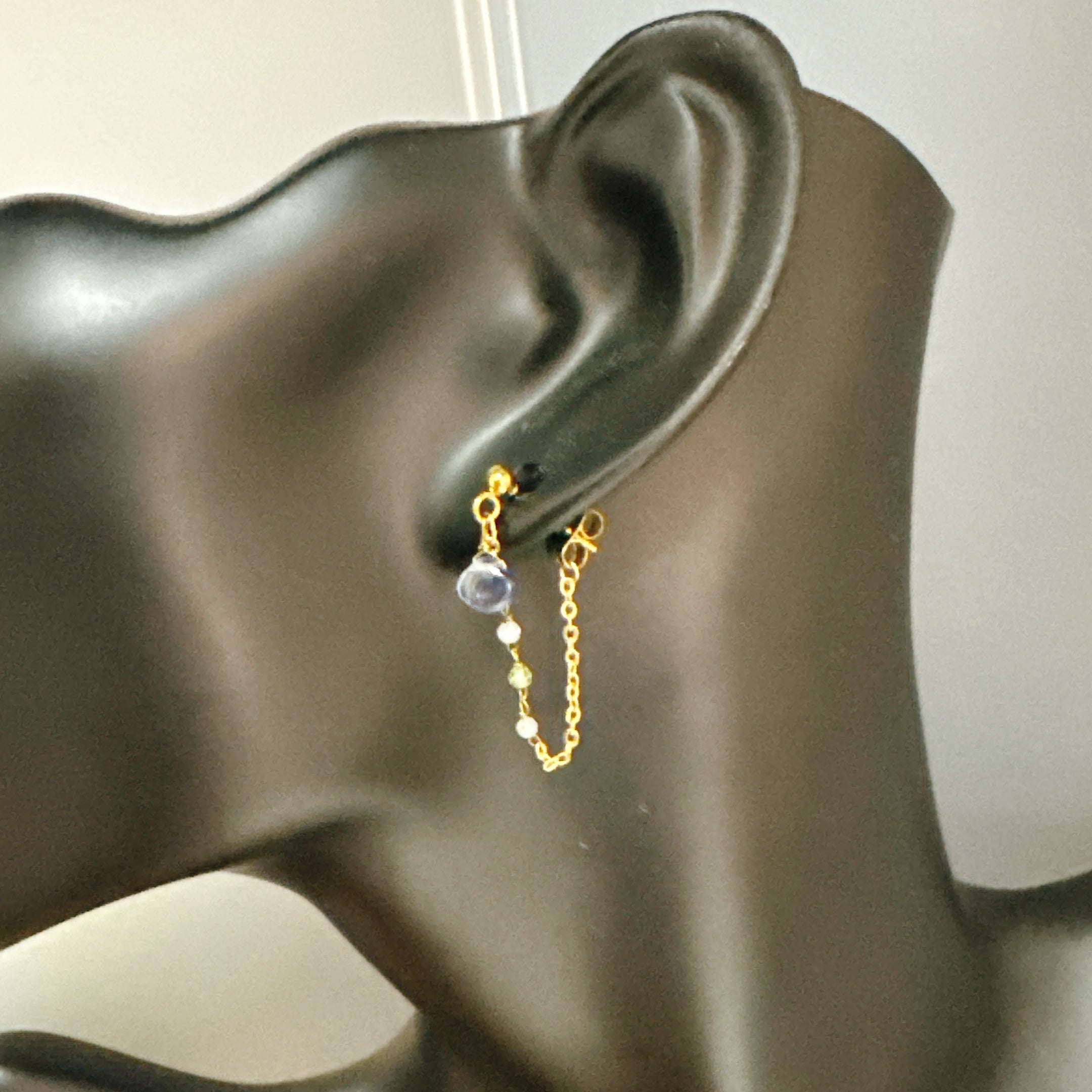 カイヤナイトピアス｜TIROL（チロル）