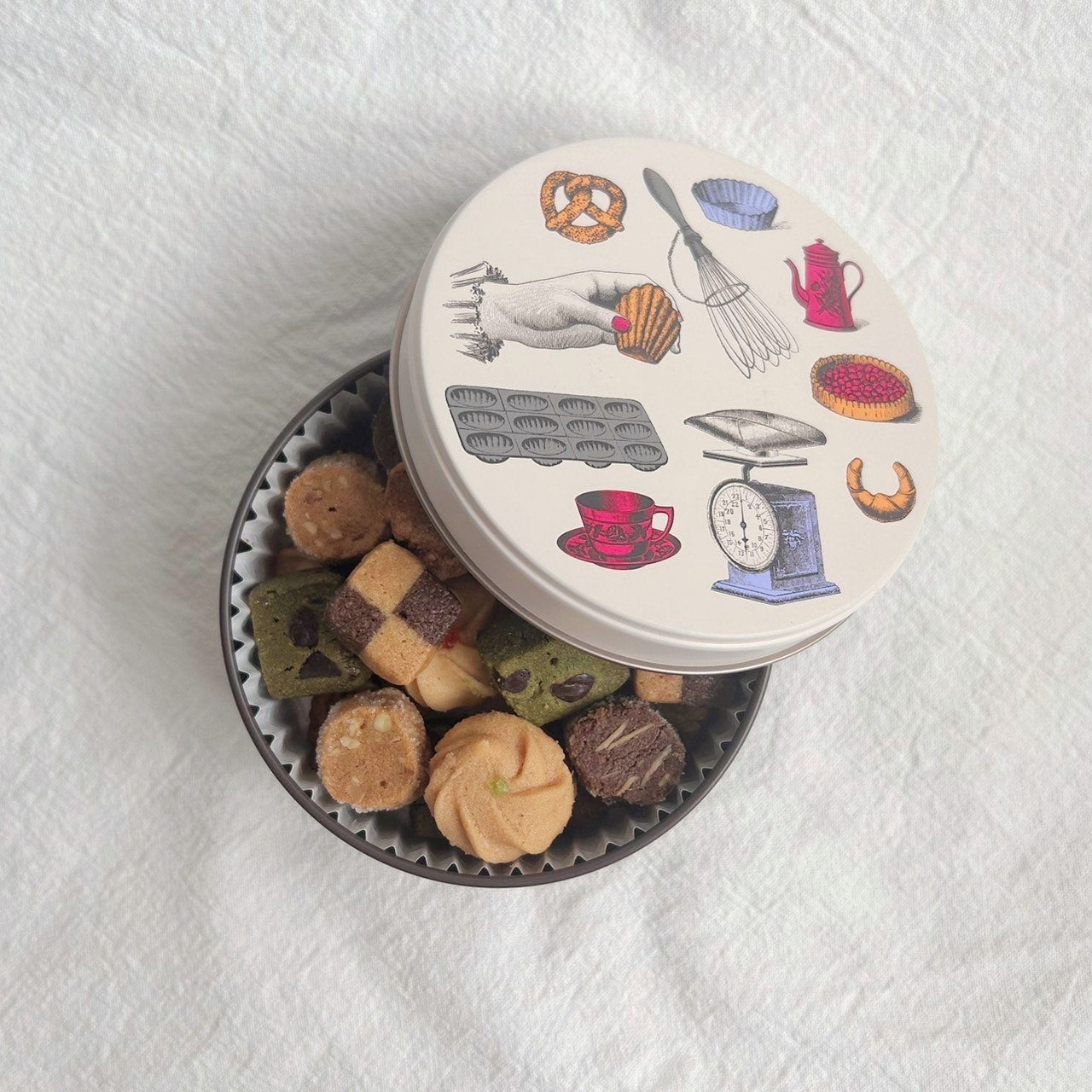 キッチン缶｜Dinosaur Tree（ダイナソーツリー） – CHOOSEBASE SHIBUYA