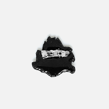 画像をギャラリービューアに読み込む, 刺繍ブローチ / Fire-cactus｜studio bansoko（スタジオバンソウコウ）
