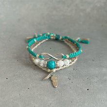 画像をギャラリービューアに読み込む, オリジナル3連ミサンガ 天然石×ダブルフェザー｜On Cloud Nine（オンクラウドナイン）
