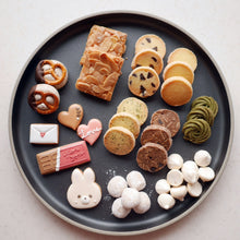 画像をギャラリービューアに読み込む, THE COOKIE BOX～Valentine～クッキー缶｜coccinelle（コクシネル）
