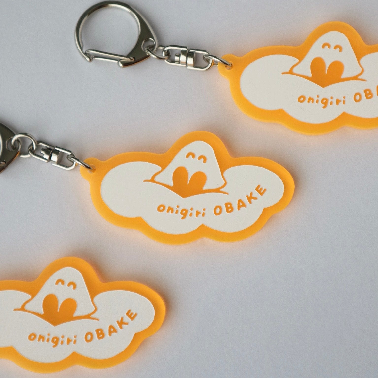 おにぎりおばけキーホルダー｜sasa（ササ）