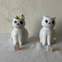 画像をギャラリービューアに読み込む, 白猫の花瓶｜とうげい hanaga（トウゲイ　ハナガ）
