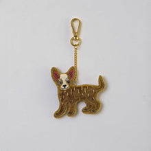 画像をギャラリービューアに読み込む, 幸せをよぶ　ザリ刺繡　バッグチャーム(犬シリーズ)｜猫とイチオクノホシ（ネコトイチオクノホシ）
