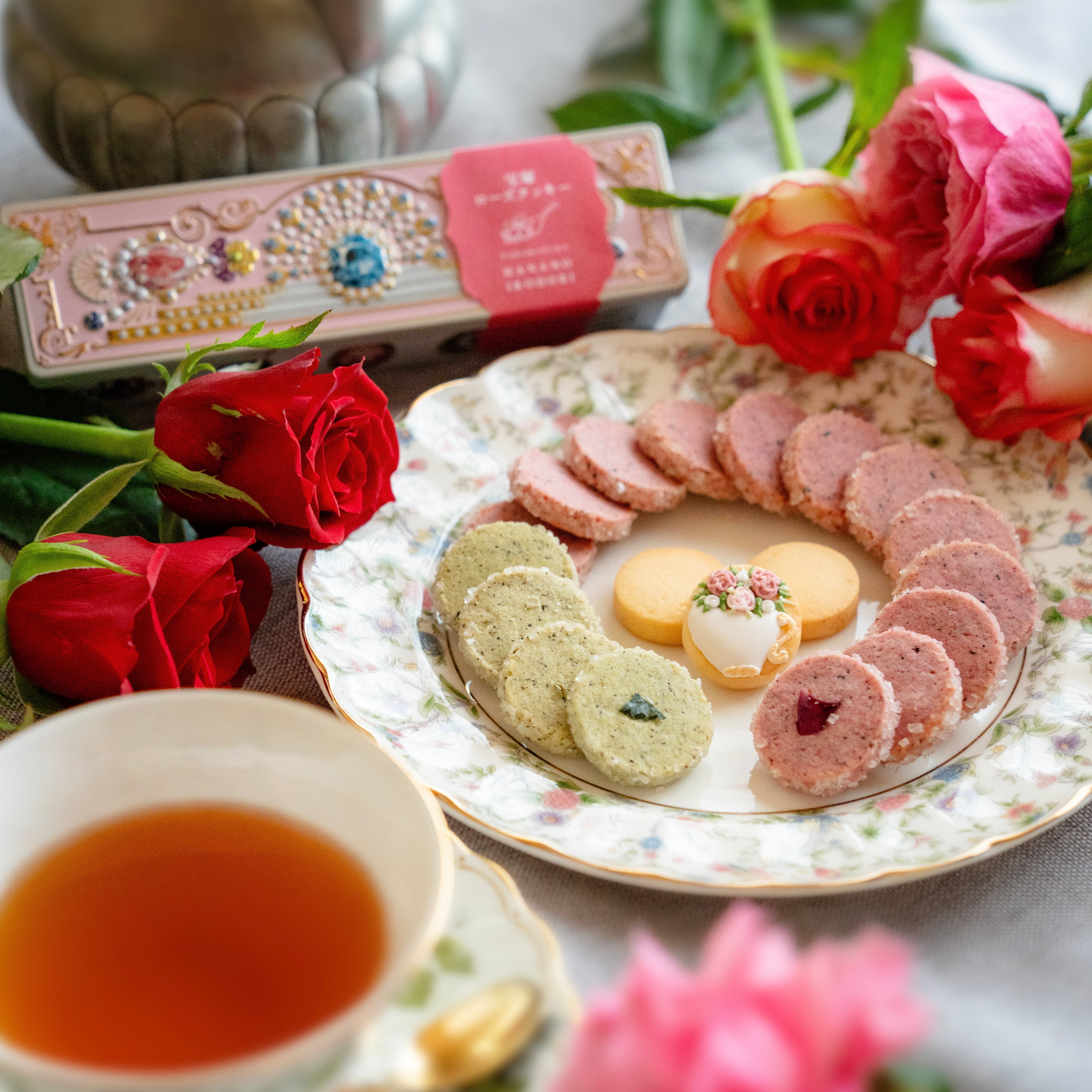 宝塚ローズクッキー｜パティスリーマグノリア