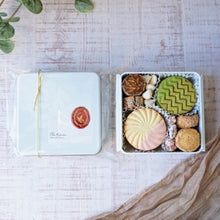 画像をギャラリービューアに読み込む, 冬のクッキー缶｜online sweets shop The Kanon（オンラインスイーツショップ　ザ　カノン）
